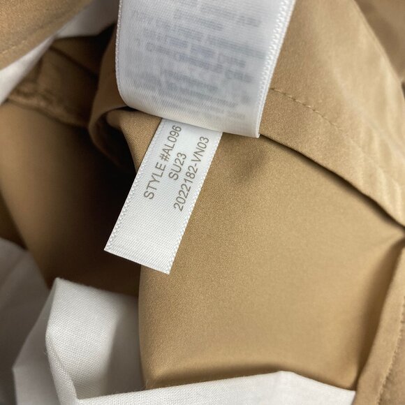 NWT J Crew Factory Tech Shorts Men's Size 33 Tan - Picture 13 of 13